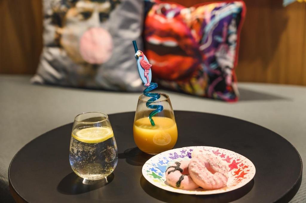 Фото Moxy Stuttgart Feuerbach