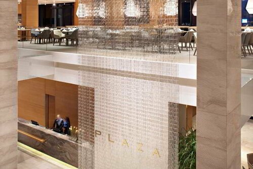 Внешний вид отеля Radisson Blu Plaza Hotel Ljubljana в Любляне, фото 5