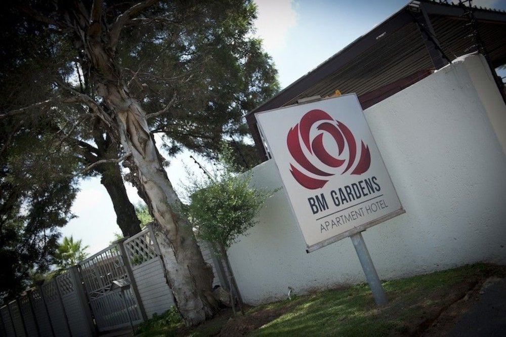 Фото Bm Gardens Apartment Hotel