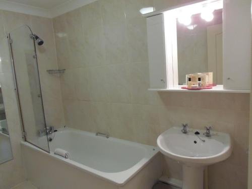 Фото Potters International Hotel