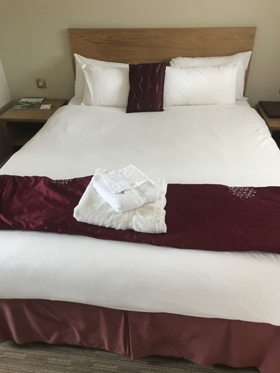 Фото Rivenhall Hotel