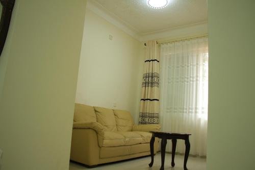 Фото Shangri-la Hotel Muyenga