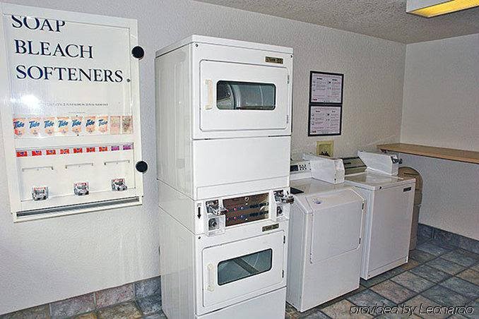 Фото Motel 6 Anaheim, Ca - Fullerton East