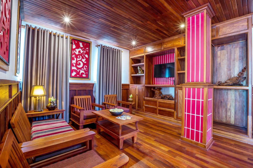 Фото Damnak Villa Retreat