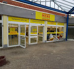 Mere Discounter (Saxony-Anhalt, Salzlandkreis, Schönebeck (Elbe), Schönebeck), supermarket