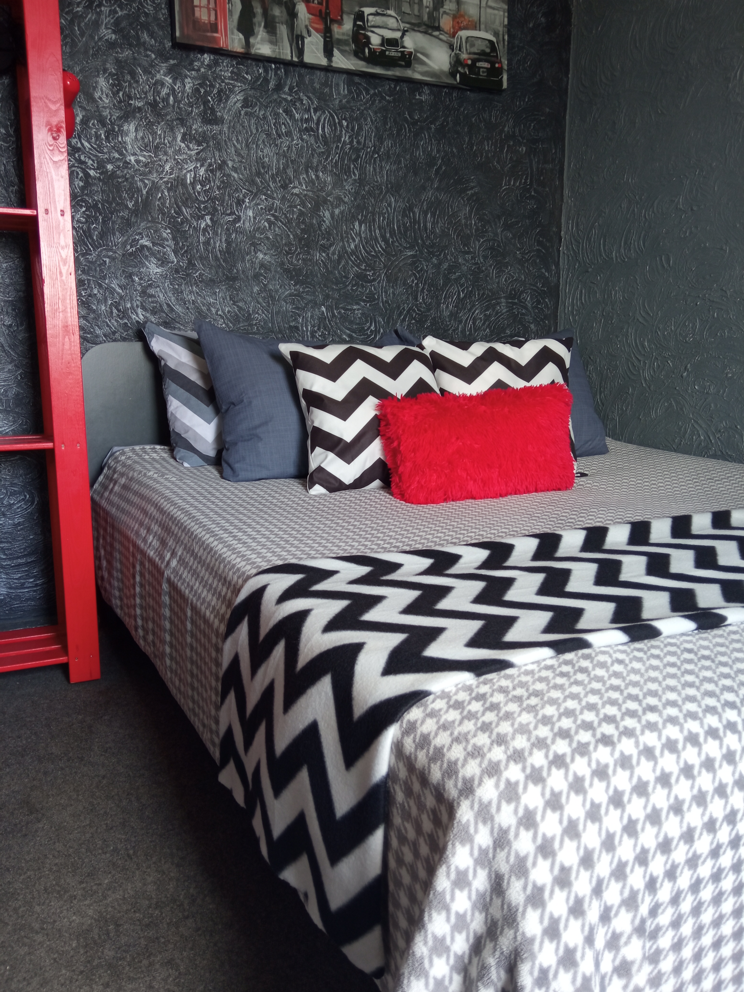 Фото Селена