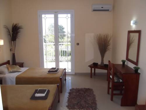 Фото Mariana Hotel