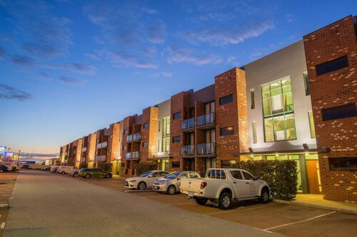 Гостиница Perth Ascot Central Apartment Hotel в Перте