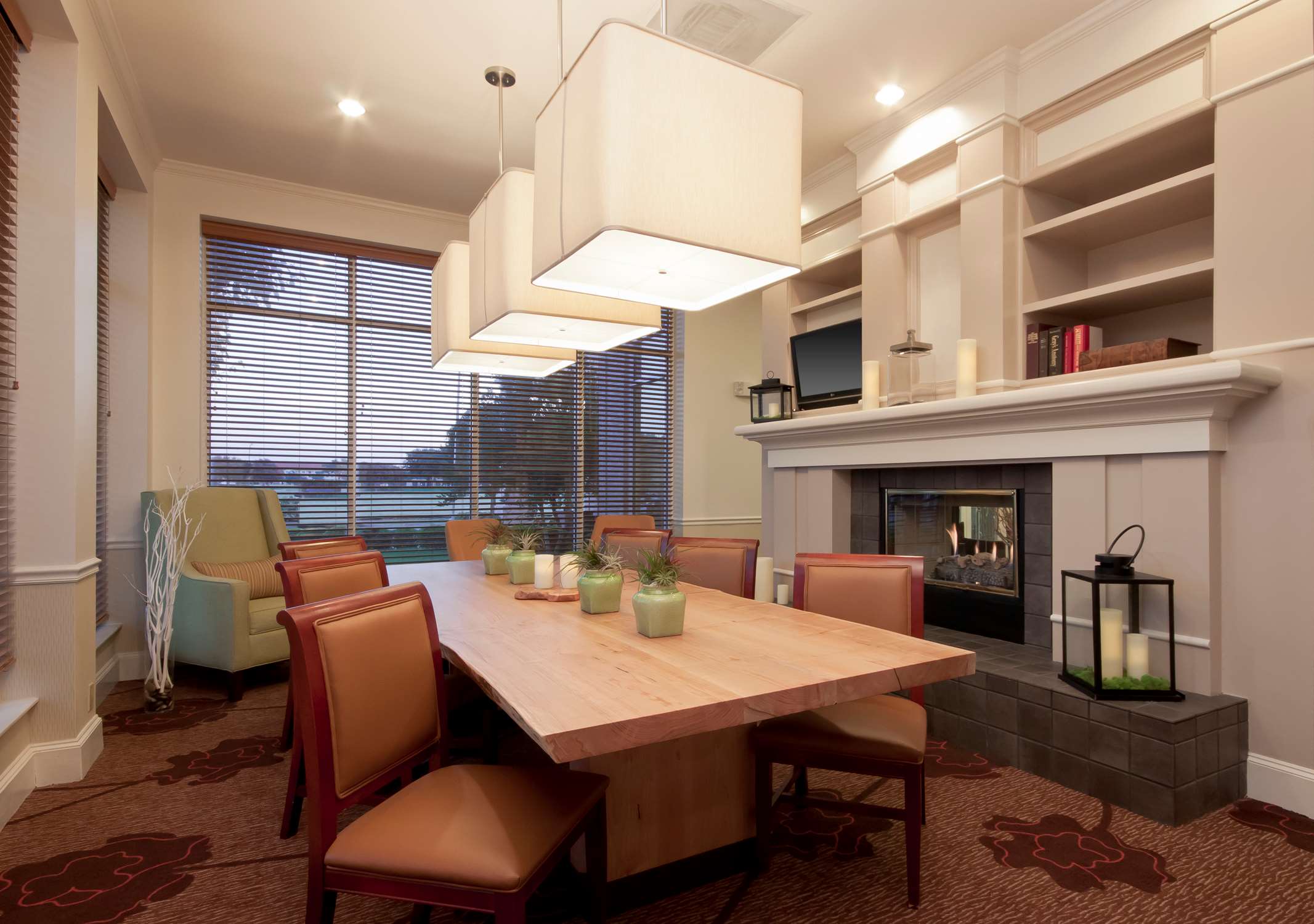 Фото Hilton Garden Inn Fort Worth Fossil Creek