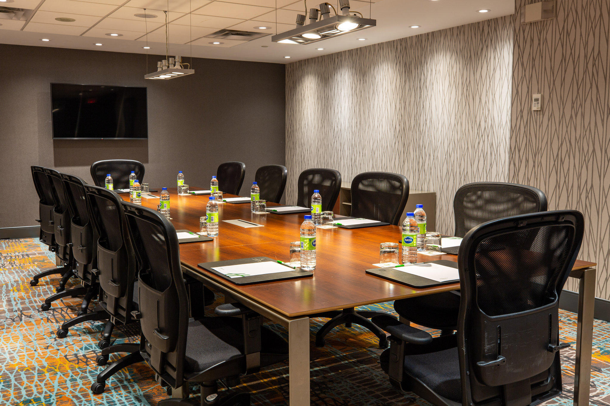 Фото Holiday Inn Toronto Downtown Centre, an Ihg Hotel