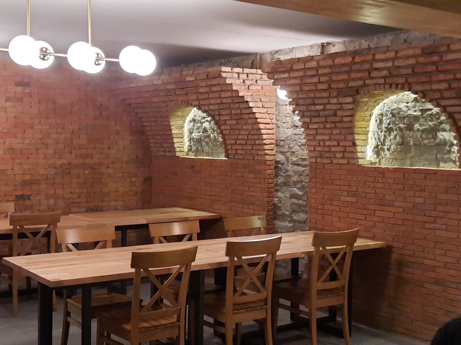 Фото Hotel Banovani