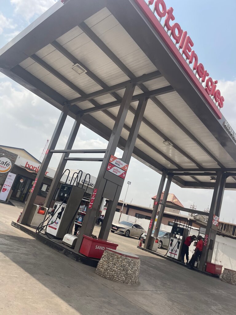 Gas station Accra New Town Total Service Station, Accra, photo