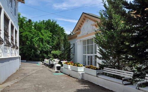 Гостиница Горное Солнце в Алупке