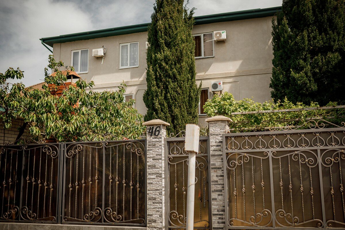 Фото Гостевой дом на Севастопольской 46