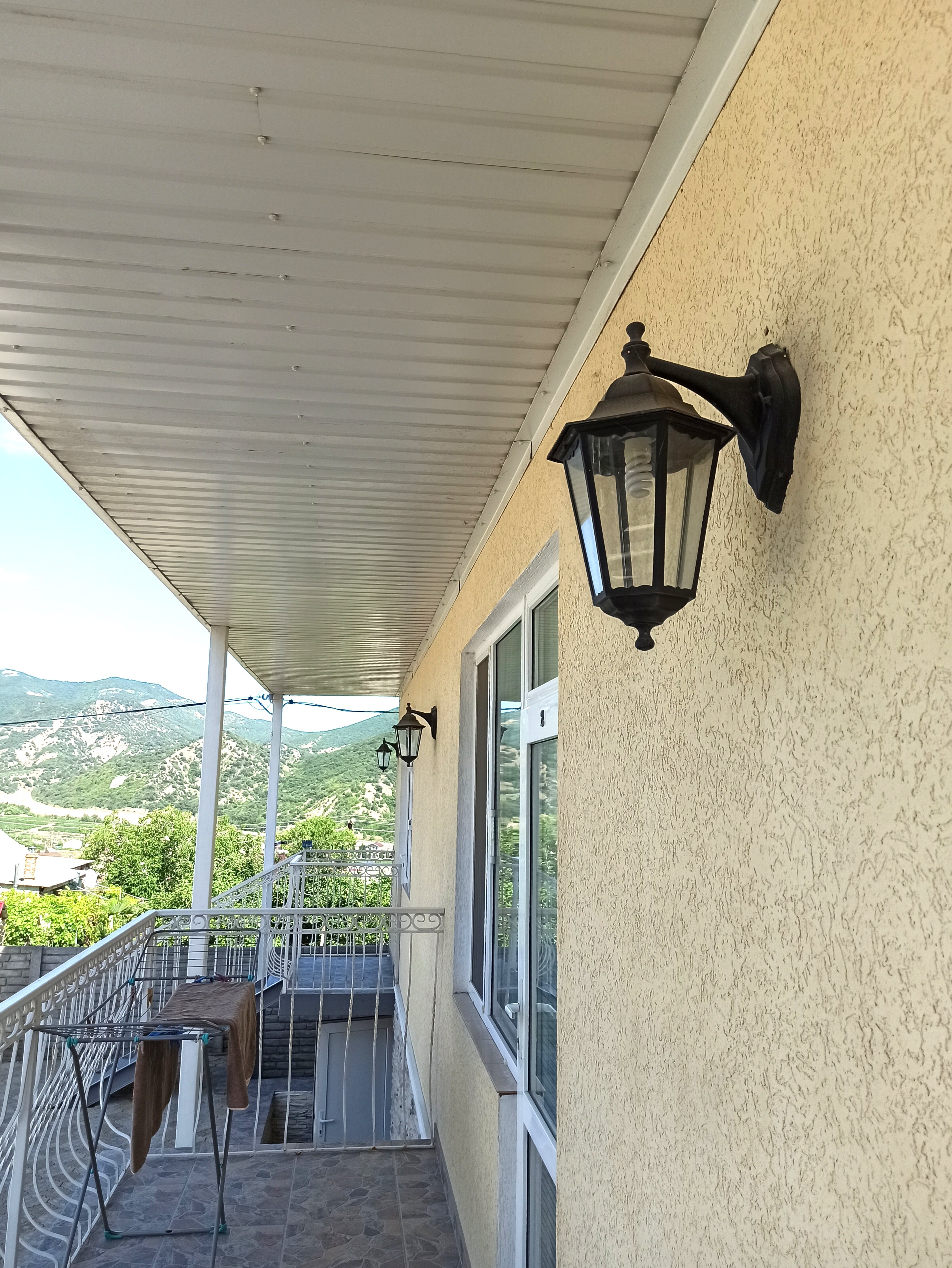 Фото Солнечный