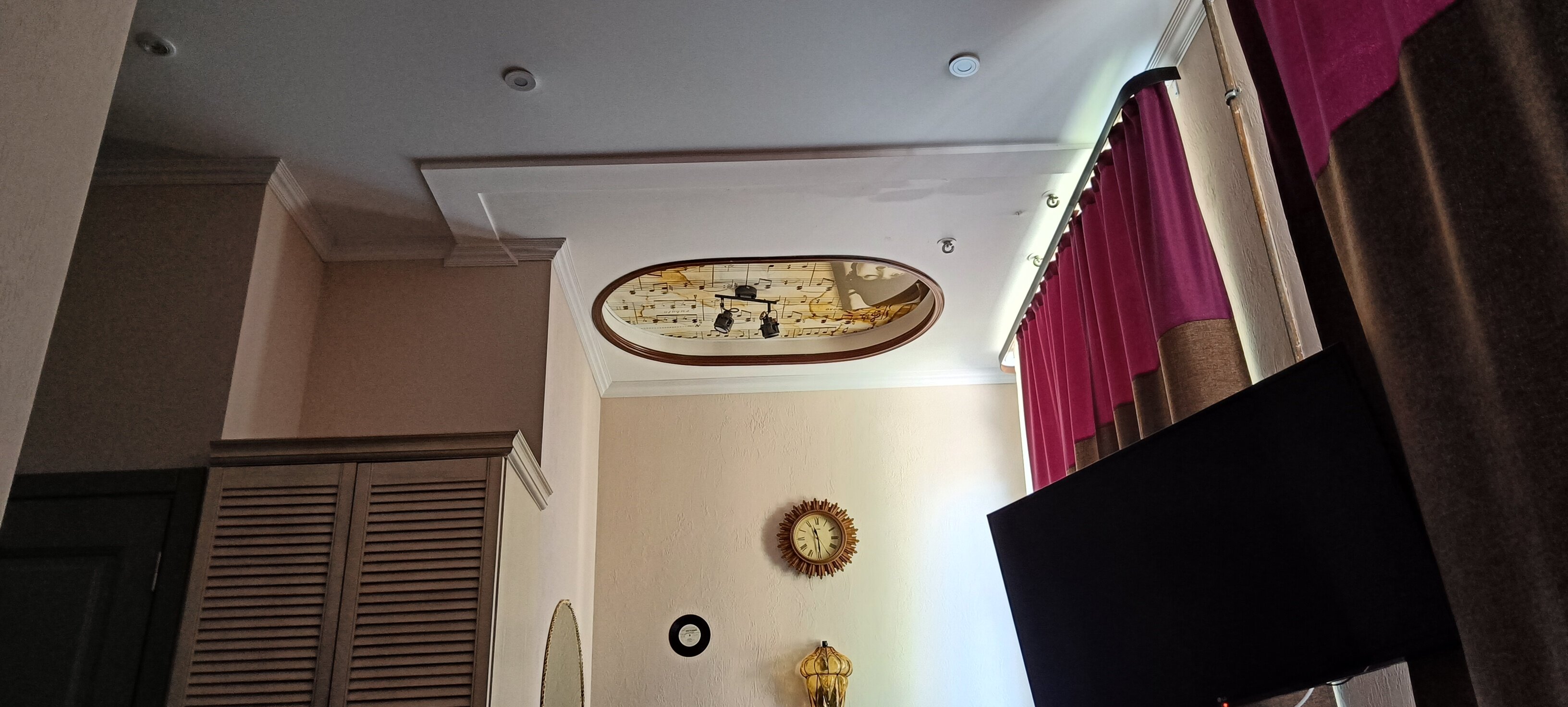 Фото Мама Леоне