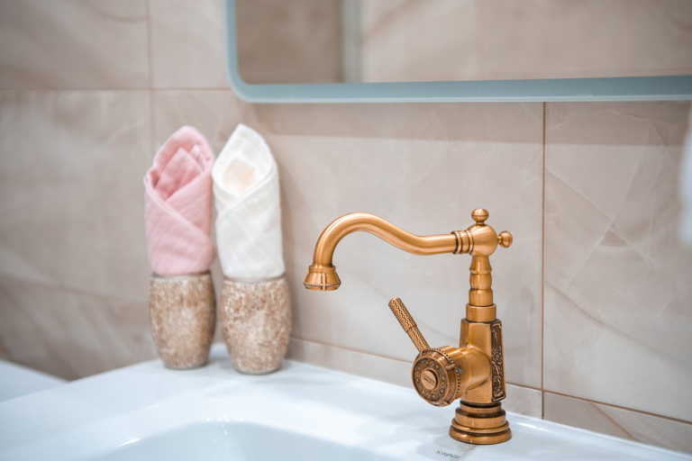 Фото Silver House