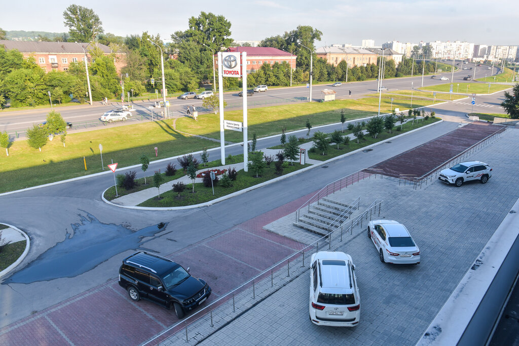 Салон тойота новокузнецк