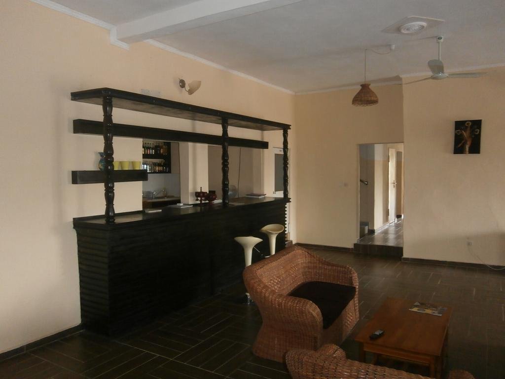 Фото The Lk Hotel at Bonadikombo