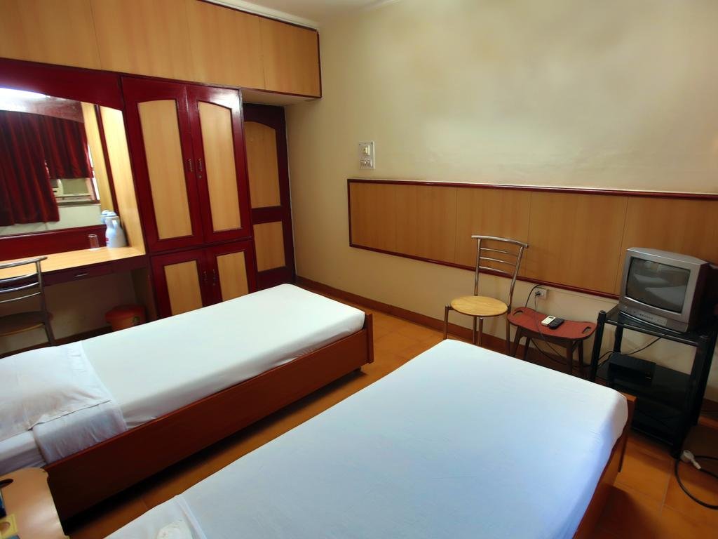 Фото Ymca Tourist Hostel