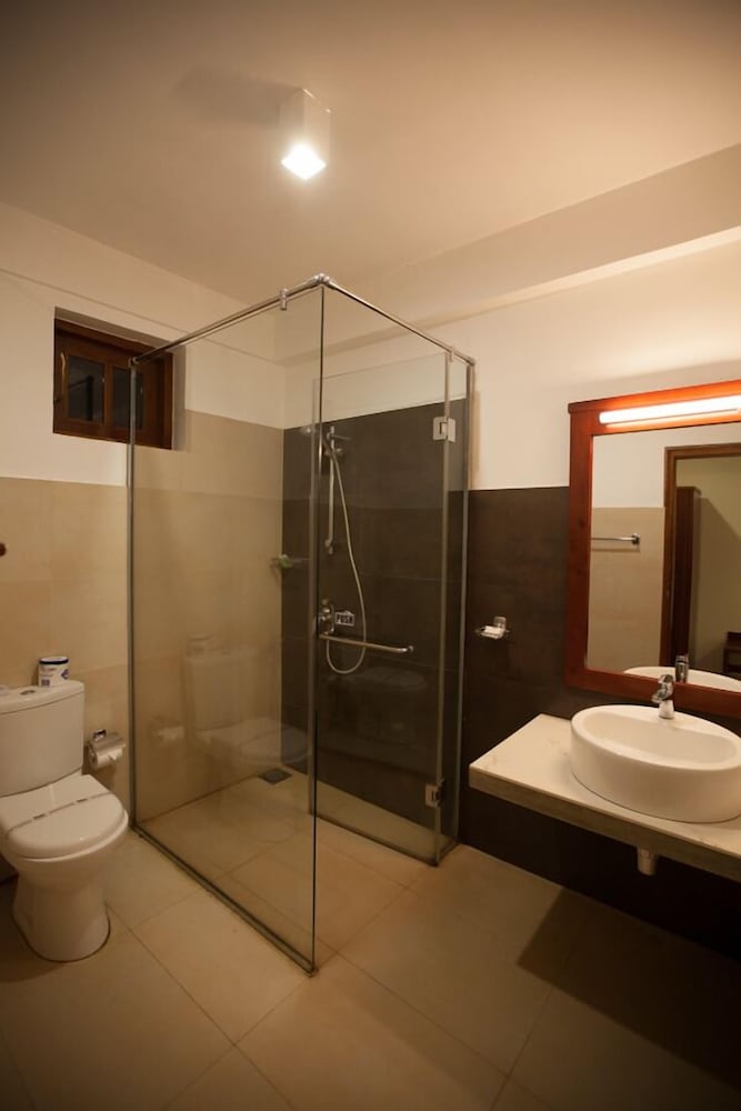 Фото Pelwehera Village Resort