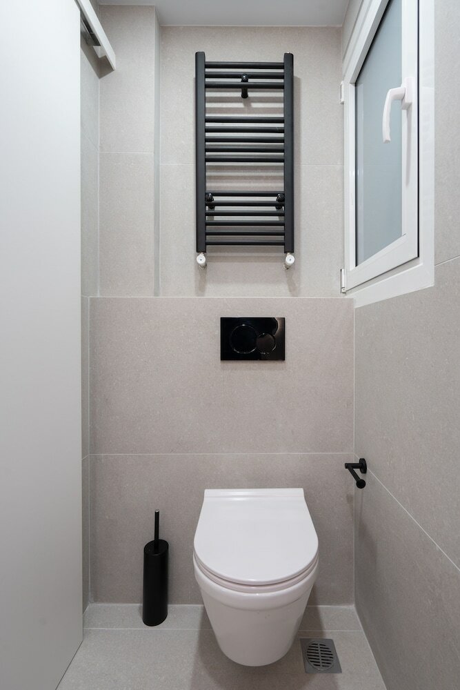 Фото Deluxe 4 Bedrooms Apartment in Athens Center