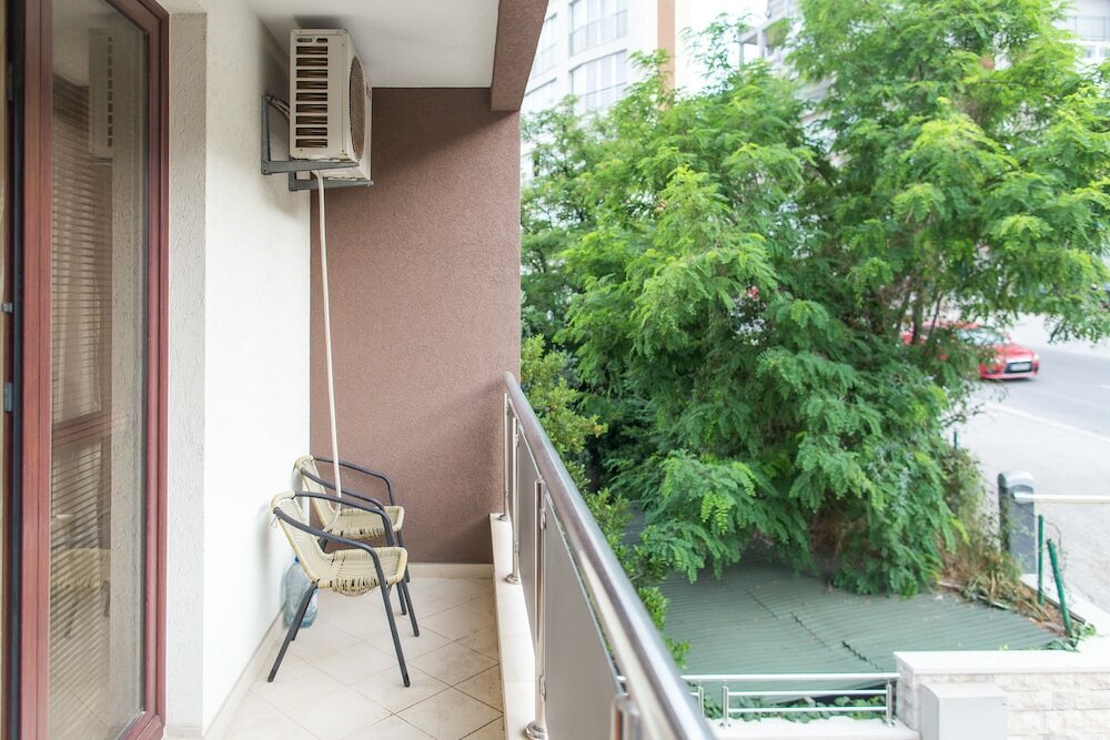 Фото Burcak Apartment