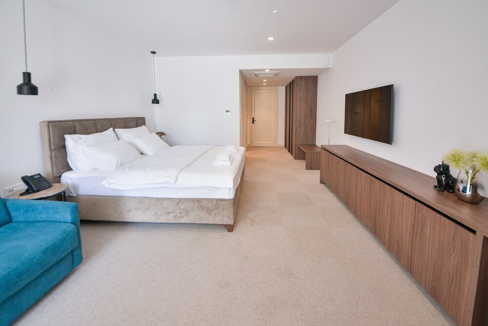 Фото Luxury Hotel Riva Budva