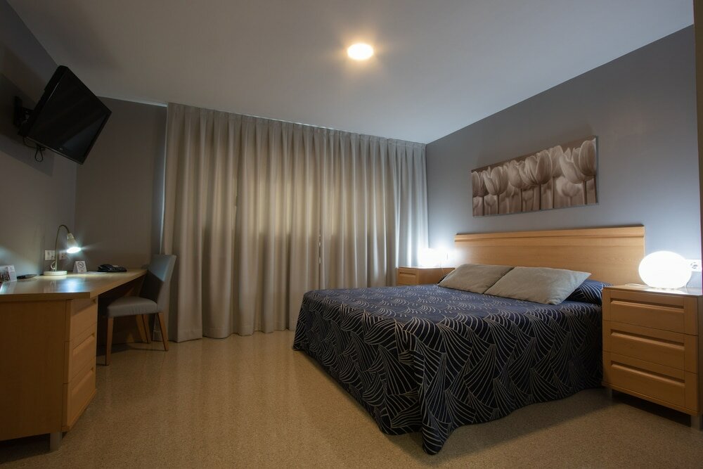 Фото Villa Alojamiento y Congresos - Villa Universitaria