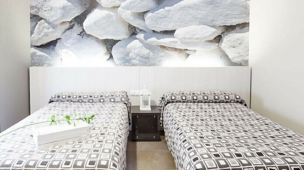 Фото Aparthotel Meseguer