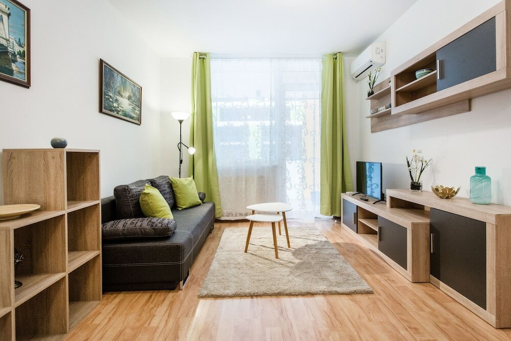 Фото Corvin 4 Apartment