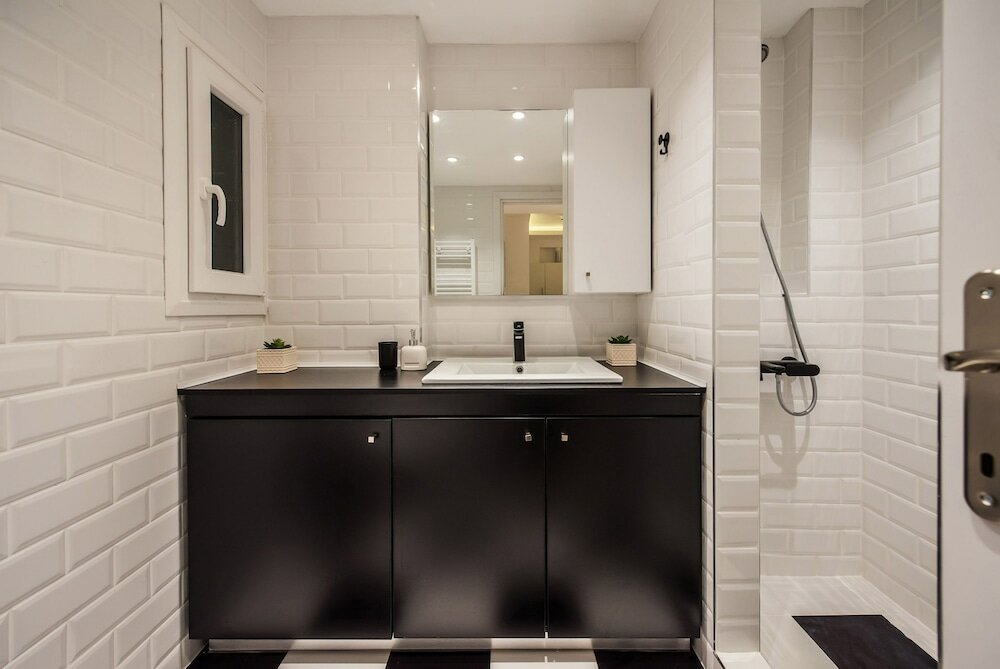 Фото Halu! Modern Centre Apartment