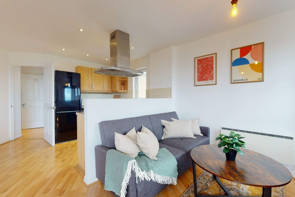 Фото Cozy Hackney Apartment