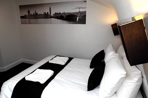 Фото The Omega Hotel