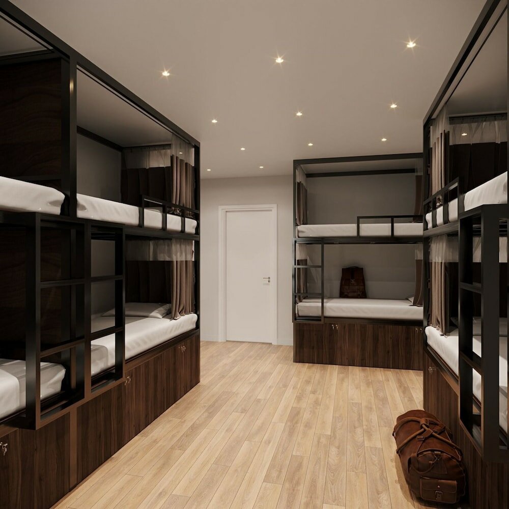 Фото Mad Monkey Hanoi - Hostel