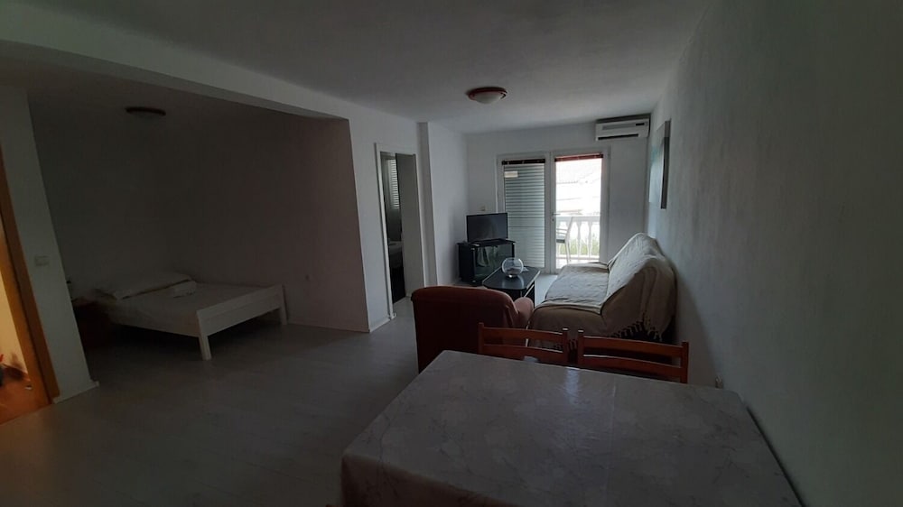 Фото Lapa - 40 m From Beach - A2 Lucija