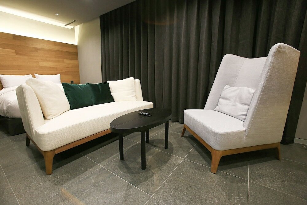 Фото Yeoksam Tria