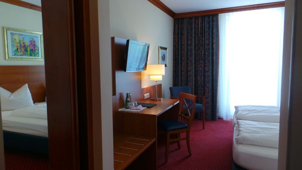 Фото Abasto Hotel Eichenau