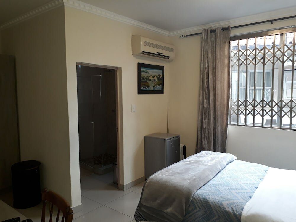 Фото Cyrildene Lodge