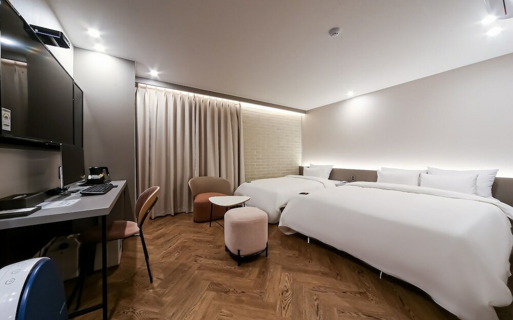 Фото Busan Guseodong French Code