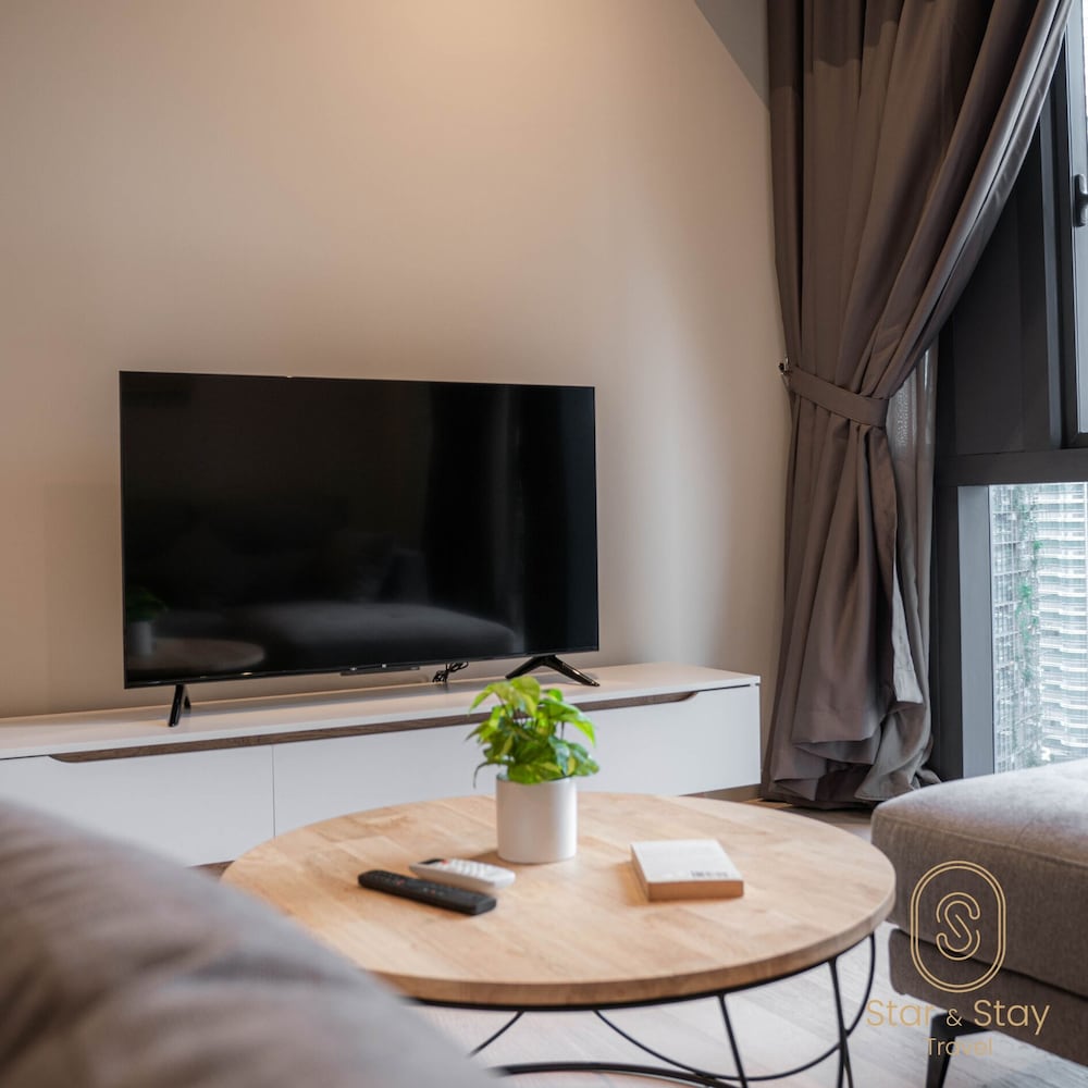 Фото Star Residence by Axquisite Suites