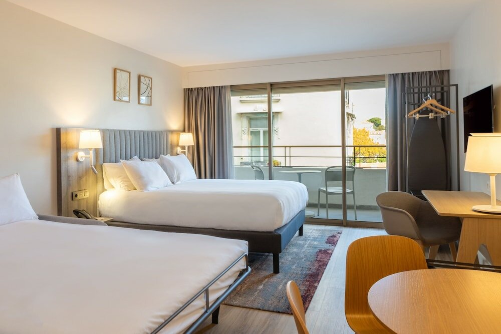 Фото Staybridge Suites Cannes Centre by IHG
