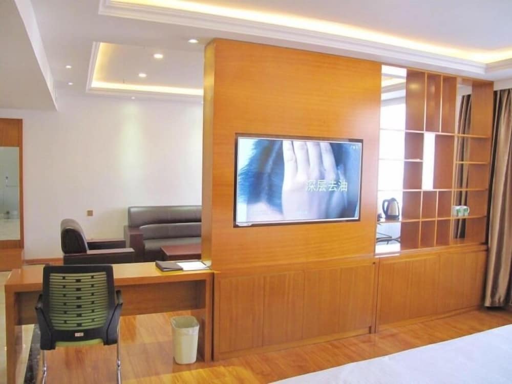 Фото GreenTree Inn Alashanmeng Zuoqi Xinsizhong Business Hotel