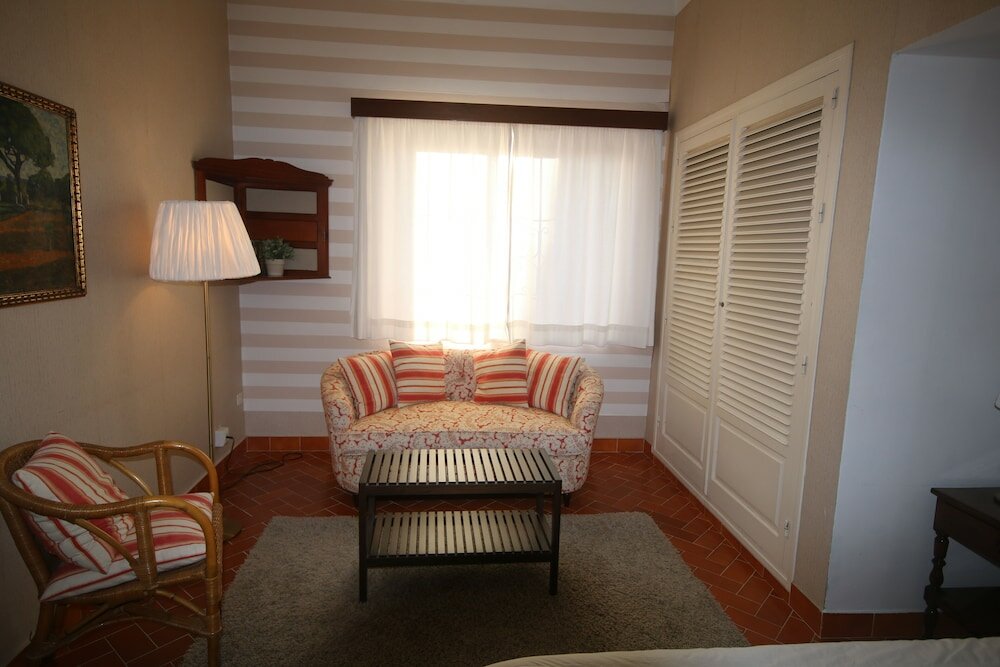 Фото Rent&Dream Villa Malaga Manila