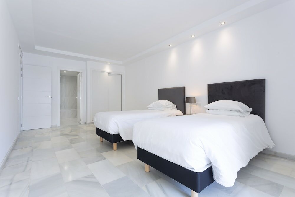Фото B51 Executive Flats Marbella Puerto Banus