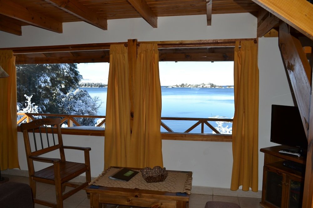 Фото Caren - Cabanas & Suites