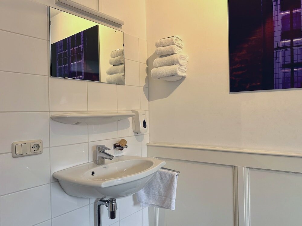 Фото Long John’s Hotel