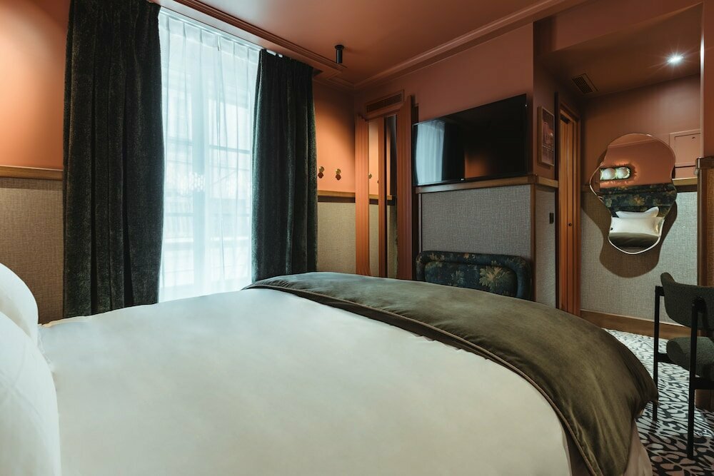 Hotel 1,75 Paris La Trêve, Paris, photo