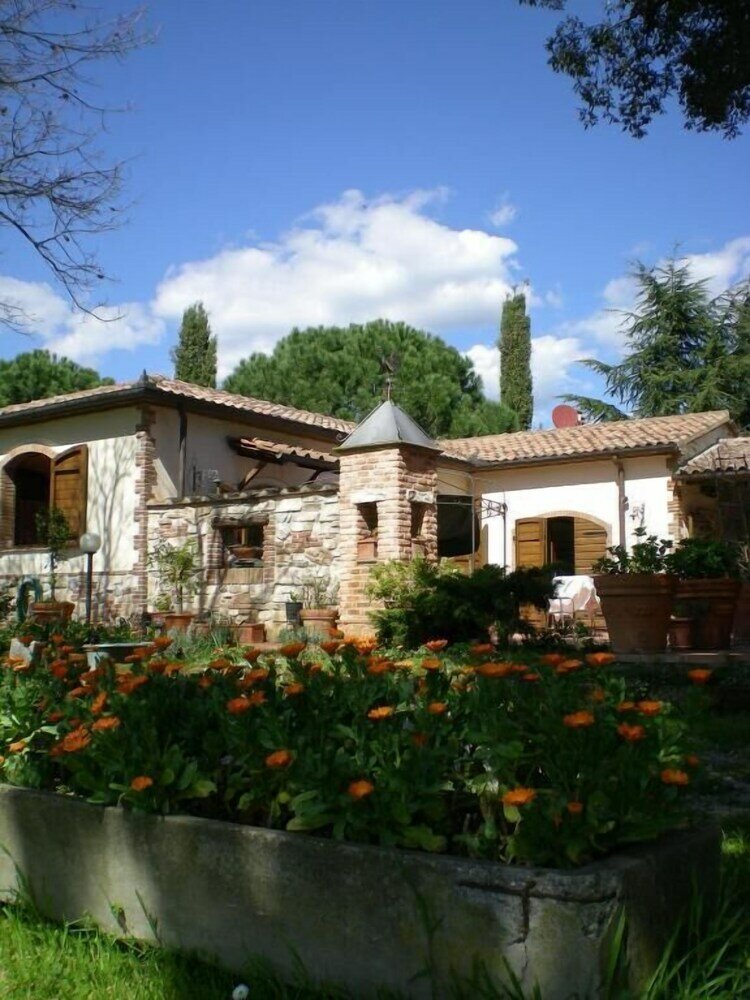 Фото Poggio La Buca - Agriturismo