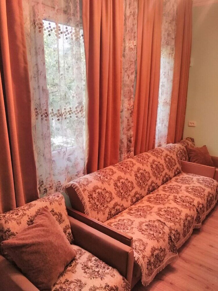 Фото Гостевой дом Lutrezi